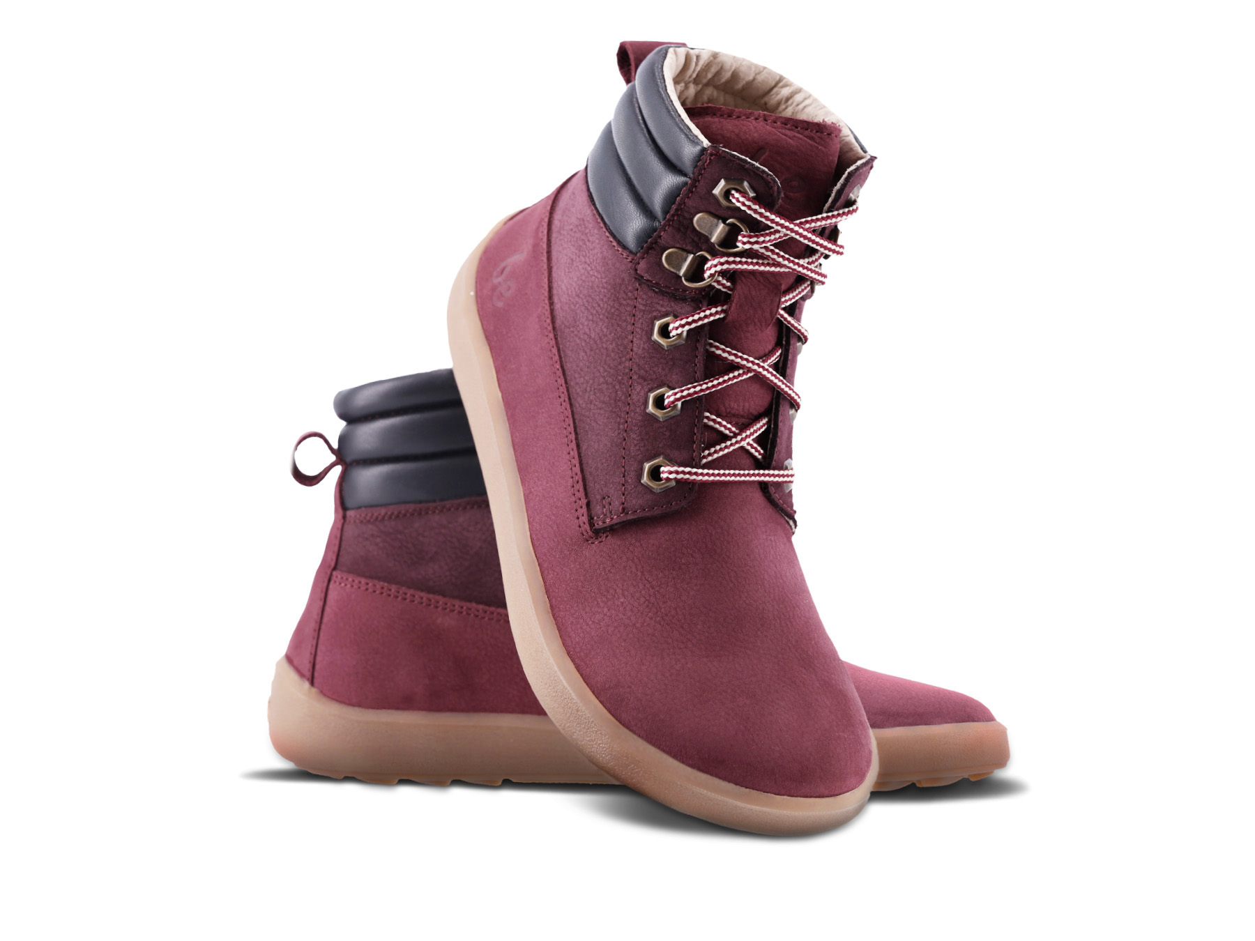 Chaussures barefoot Be Lenka Nevada Neo - Burgundy.


.insulation-properies{display:flex}@media(max-width:991px){.insulation-properies{flex-direction:column}}﻿﻿﻿﻿﻿﻿

les chaussures barefoot imitent parfaitement la marche pieds nus, exactement comme la nature l'a conçuedes chaussures minimalistes idéales pour un hiver plus douxun col de cheville rembourré offre une chaleur supplémentaire, pendant que la sangle facilite l'enfilagela semelle en caoutchouc antidérapante nouvellement conçue garantit une excellente protection et adhérence lors de la marche sur diverses surfacespartie avant généreuse de la chaussure pour un espace suffisant pour les orteils et une sensation pieds nus uniquedes matériaux de première qualité sélectionnés avec soin et coupés par nos artisans qualifiésla semelle DeepGrip est conçue pour une meilleure stabilité sur différentes surfaces
Avantages des chaussures barefoot:
semelle ultra souplezéro drop : talon et orteils au même niveau pour une bonne posturepointe spacieuse pour vos doigtschaussures légères
Type : chaussure de ville