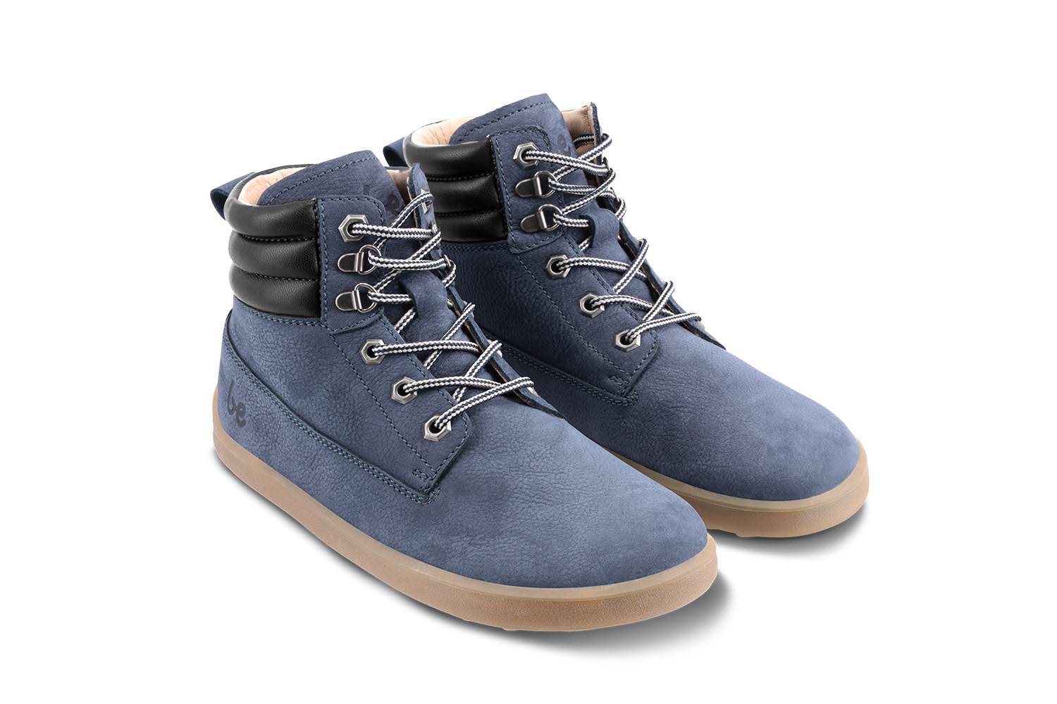 Chaussures barefoot Be Lenka Nevada Neo - Dark Blue.


.insulation-properies{display:flex}@media(max-width:991px){.insulation-properies{flex-direction:column}}﻿﻿﻿﻿﻿﻿

les chaussures barefoot imitent parfaitement la marche pieds nus, exactement comme la nature l'a conçuedes chaussures minimalistes idéales pour un hiver plus douxun col de cheville rembourré offre une chaleur supplémentaire, pendant que la sangle facilite l'enfilagela semelle en caoutchouc antidérapante nouvellement conçue garantit une excellente protection et adhérence lors de la marche sur diverses surfacespartie avant généreuse de la chaussure pour un espace suffisant pour les orteils et une sensation pieds nus uniquedes matériaux de première qualité sélectionnés avec soin et coupés par nos artisans qualifiésla semelle DeepGrip est conçue pour une meilleure stabilité sur différentes surfaces
Avantages des chaussures barefoot:
semelle ultra souplezéro drop : talon et orteils au même niveau pour une bonne posturepointe spacieuse pour vos doigtschaussures légères
Type : chaussure de ville