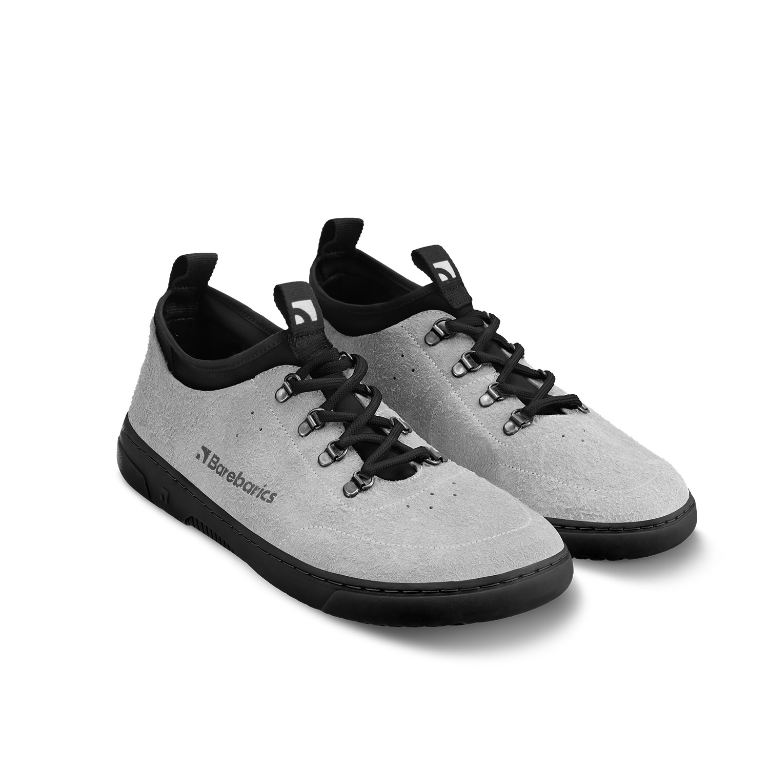 Barefoot Sneakers Barebarics Bronx - Grey.
Les baskets Barebarics sont fabriquées selon des processus qui minimisent l'impact sur l'environnement.
  La tige est en cuir et textile  La doublure est en lycra et microfibre  La semelle est en gomme synthétique souple à haute résistance à l'usure.



Attributs barefoot
  Forme anatomique - Les basket respectent la forme du pied.




Plus d'information
design urbain moderneconçu et fabriqué à la main dans l’Union européenne, à partir de matériaux durables locauxexcellente durabilité et solidité des couleurs des matériauxdisponible en numéros : 36 - 47 (selon mesure européenne)chaussure de ville