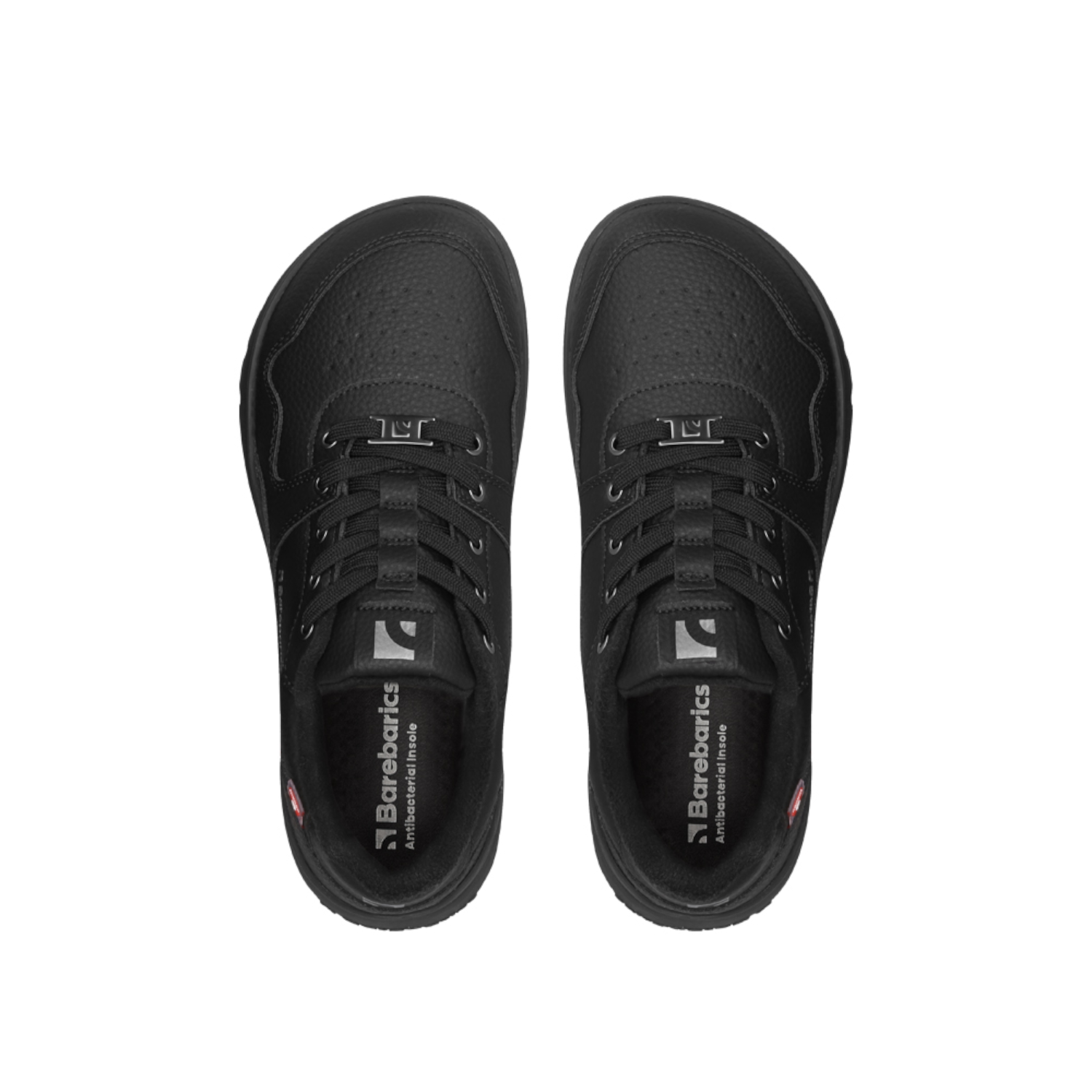 Barefoot Sneakers Barebarics Zing Frost - All Black.
Tige : cuirDoublure : polaire + isolation PrimaloftSemelle intérieure : PU + polyester (amovible)Semelle : gomme (PowerGrip)Production : Vietnam
Attributs barefoot :
la semelle Barebarics PowerGrip présente un motif qui soutiendra votre marche tout en évitant de glisserla technologie Primaloft utilisée est le meilleur absolu parmi les matériaux d'isolation thermiquetige en cuirtesté sous un million de plis
Avantages des chaussures barefoot :
semelle souplezéro drop : talon et orteil au même niveau pour une bonne posturepointe spacieuse pour vos oretilsdes chaussures légères