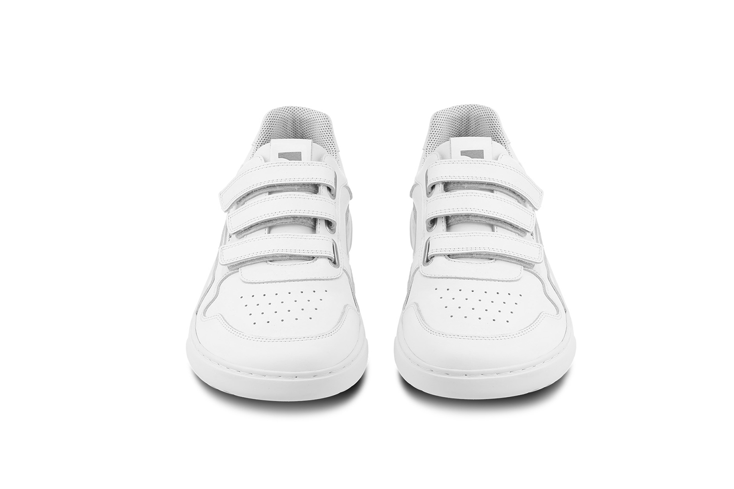 Barefoot Sneakers Barebarics Zing Velcro - All White - Leather.
Forme anatomique - La chaussure respecte la forme du pied.
Plus d'informations
chaussure de villedesign extérieur moderneconçu et fabriqué à la main dans l'Union européenne,excellente durabilité et solidité des couleurs des matériaux,disponible en numéros : 36 - 47 (selon mesure européenne)