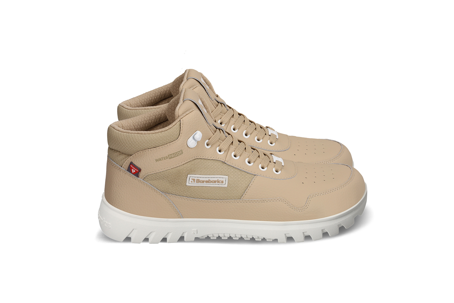 Barefoot chaussures Barebarics UrbanEdge - Beige.
les chaussures barefoot imitent parfaitement la marche pieds nus, exactement comme la nature l'a conçumembrane imperméable et perméable à la vapeur (chaque paire passe un test de résistance à l'eau)la semelle Barebarics PowerGrip présente un motif qui soutiendra votre marche tout en évitant de glisserla technologie Primaloft utilisée est le meilleur absolu parmi les matériaux d'isolation thermiqueLogo Barebarics placé sur la chaussure, les crochets, les lacets ou la semellela languette de poche facilite l'enfilage des chaussures et empêche la neige ou la saleté de pénétrerdes chaussures unisexes barefoot, même les jours les plus froidspour obtenir le plus grand confort possible, nous vous recommandons de combiner avec des chaussettes en coton
Avantages des chaussures barefoot:
semelle souplezéro drop : talon et orteil au même niveau pour une bonne posturepointe spacieuse pour vos orteilsdes chaussures légères